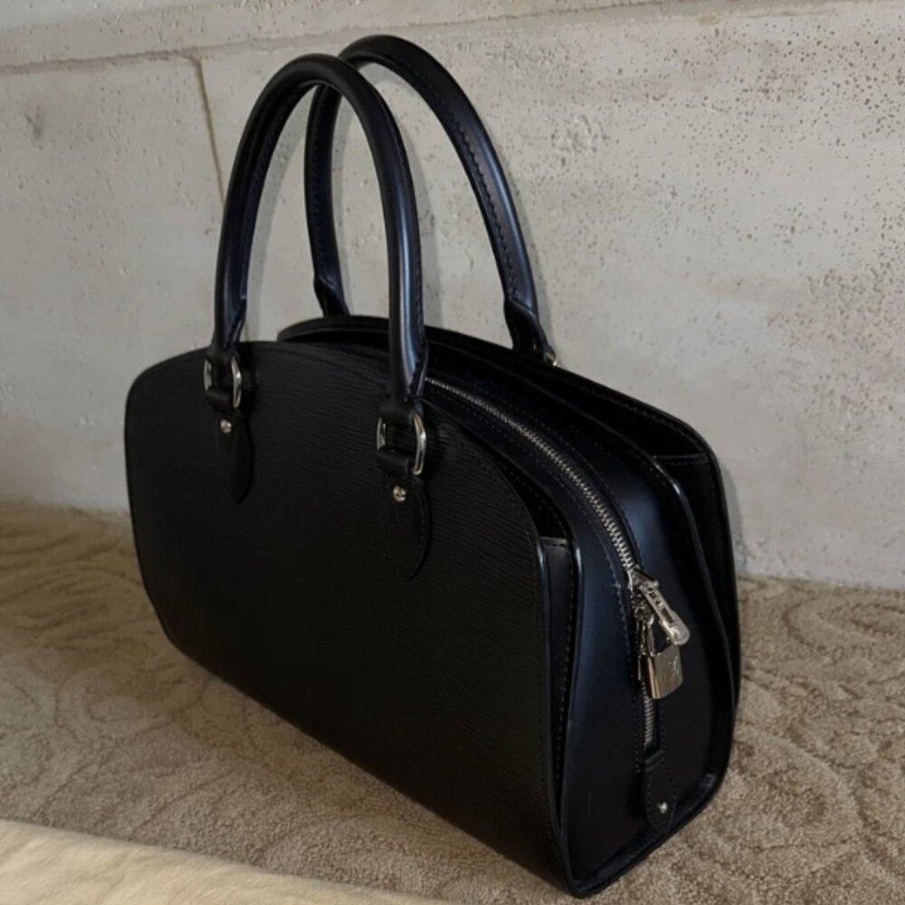LOUIS VUITTON Pont Neuf PM Bag - Picture 12 of 16